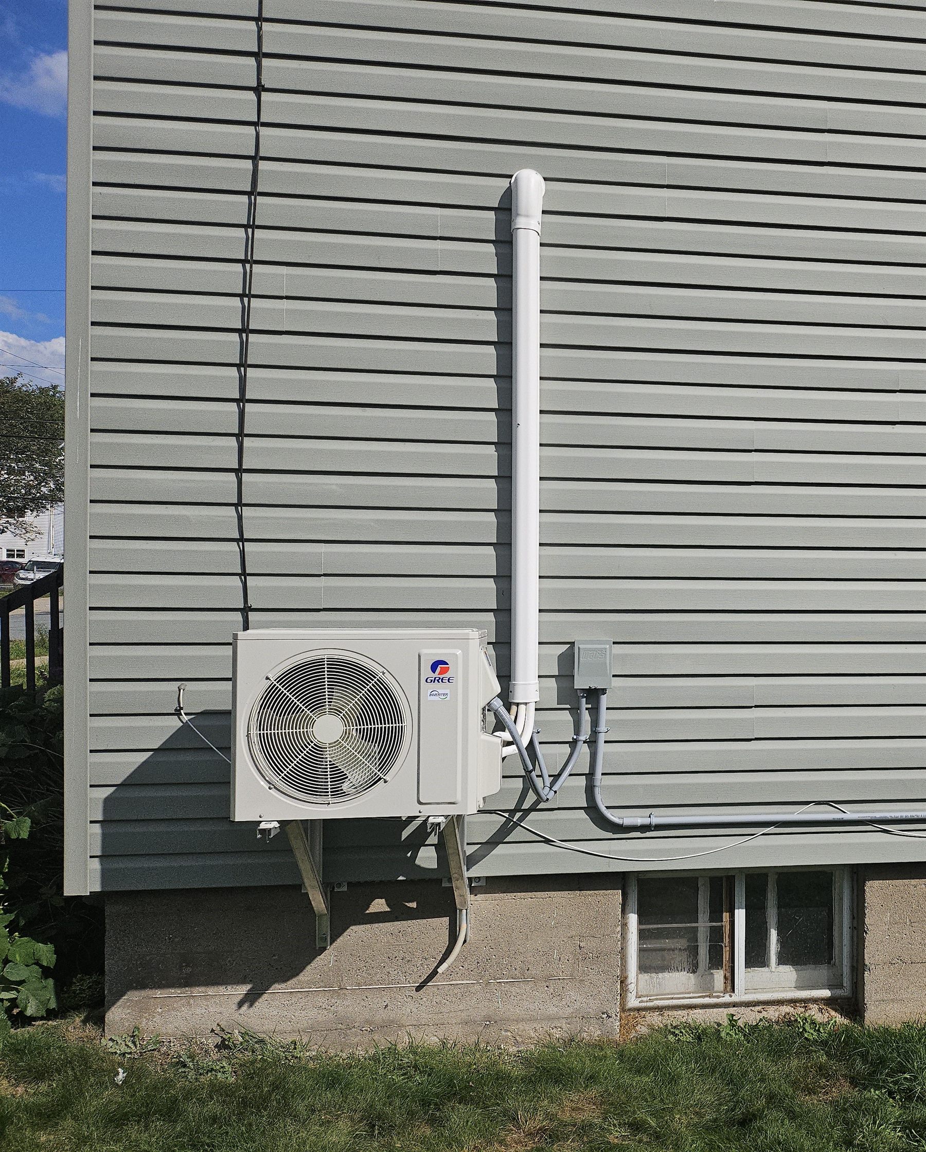 Ductless heat pump install