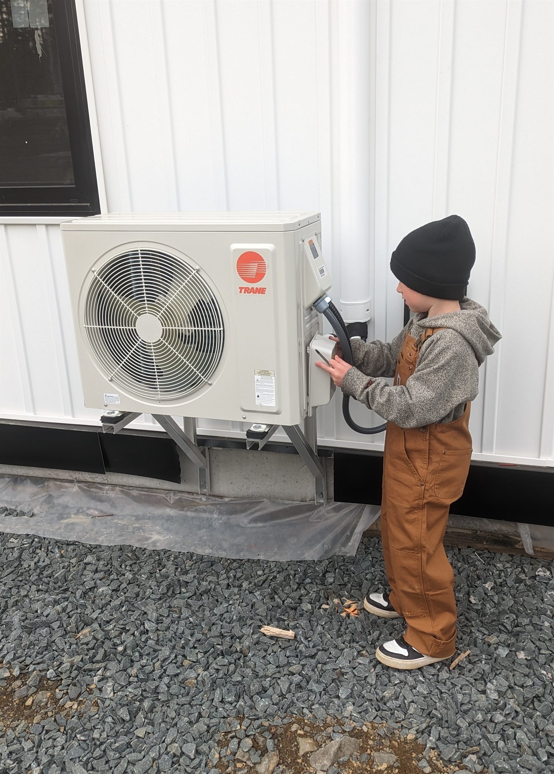 Ductless heat pump install